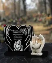 Znicz Premium Statuetka Led Dłonie Gipsowe 18 cm Na Cmentarz Grób