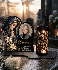 Maryja z liliami ze zdjęciem — zdjęcie 4