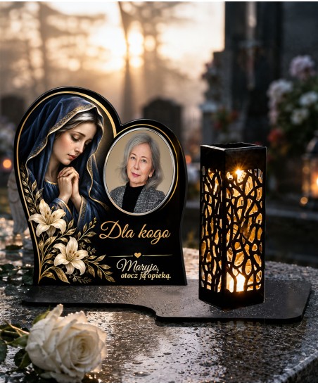Maryja z liliami ze zdjęciem — zdjęcie 4
