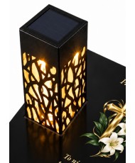 Gięty Krzyż i lilie — lampion