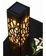 Gięty Kalie i krzyż — lampion