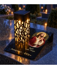 Gięty Jezus w Ogrójcu — na nagrobku wieczorem