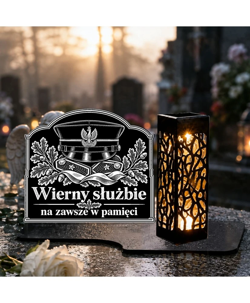 Duży znicz solarny LED XL z grawerem — Czapka wojskowa — Wierny służbie — na nagrobku w dzień