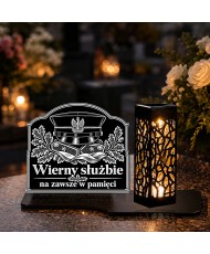 Duży znicz solarny LED XL z grawerem — Czapka wojskowa — Wierny służbie — drugie ujęcie dzienne