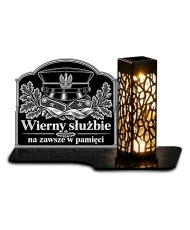 Duży znicz solarny LED XL z grawerem — Czapka wojskowa — Wierny służbie — białe tło