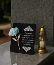 Statuetka Premium 22 cm Z Holograficzną Różą Wieczną Na Grób